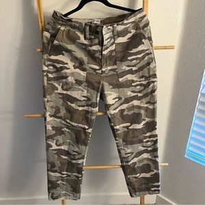 J Crew cargo ankle pants size 31 gently worn